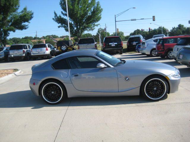 2006 BMW Z4 4 DOOR CAB