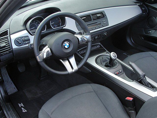 2006 BMW Z4 VAN EXT WB