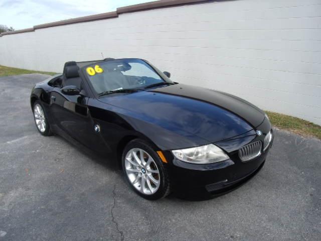 2006 BMW Z4 4 DOOR CAB