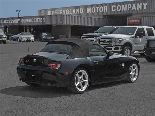 2007 BMW Z4 XLT 6.0L 4WD