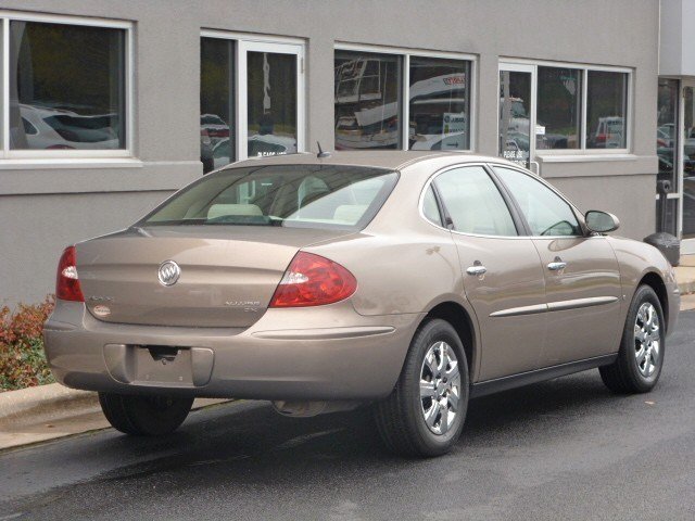 2007 Buick Allure GS 460 Sedan 4D