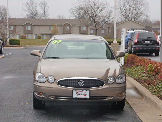 2007 Buick Allure GS 460 Sedan 4D