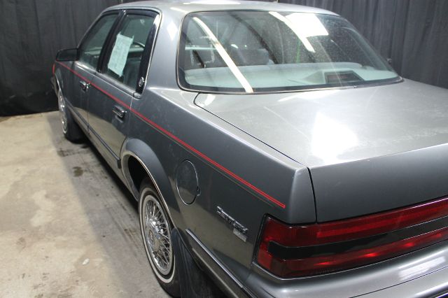 1990 Buick Century 14 Box MPR