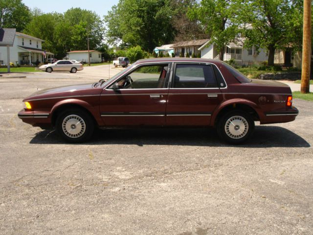 1991 Buick Century Sport SUV