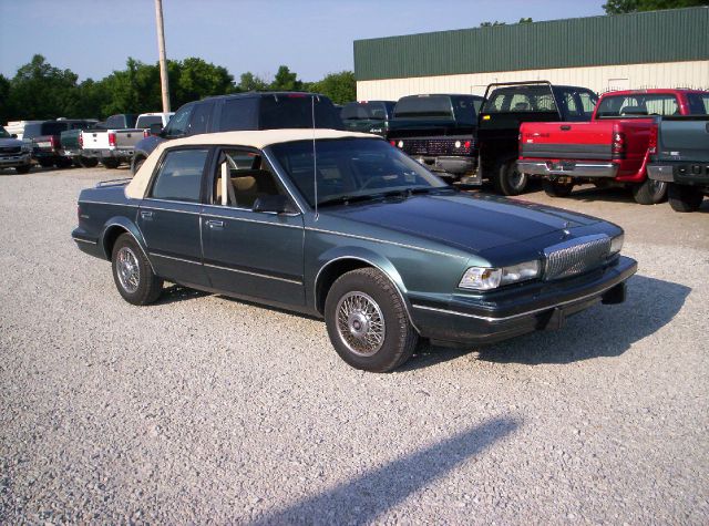 1992 Buick Century Sport SUV