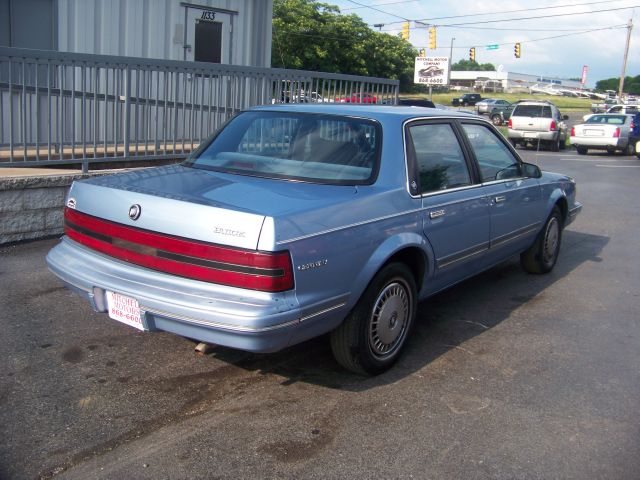 1993 Buick Century Sport SUV