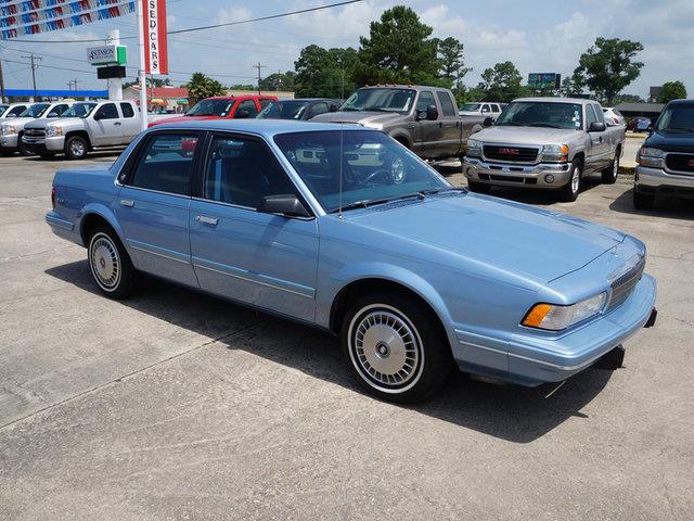 1993 Buick Century Sport SUV