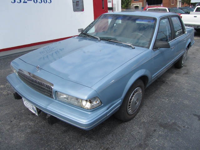 1993 Buick Century Sport SUV