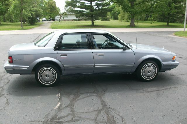 1994 Buick Century Sport SUV