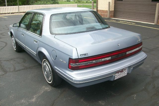 1994 Buick Century Sport SUV