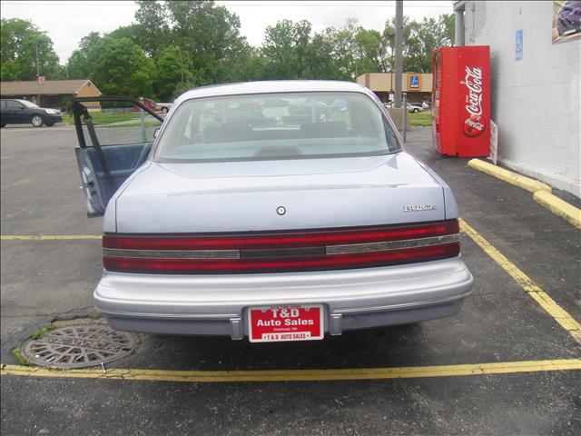 1995 Buick Century Sport SUV