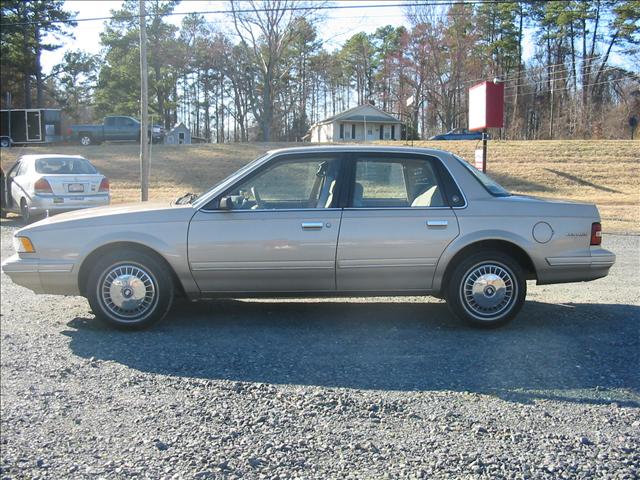 1995 Buick Century Sport SUV