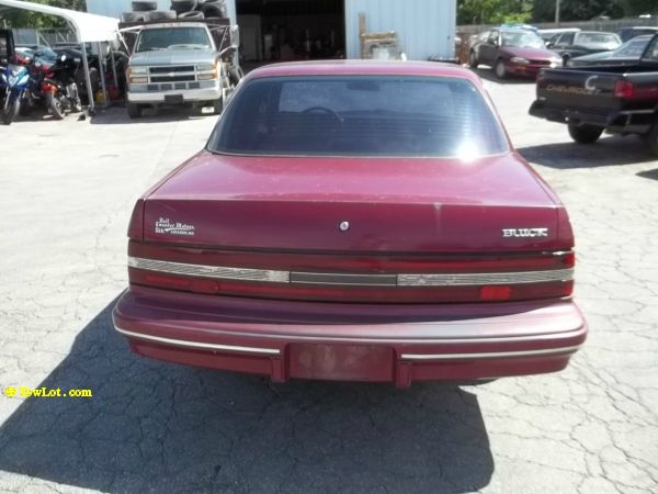 1995 Buick Century Sport SUV