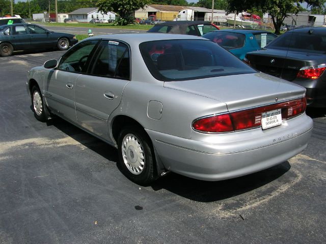 2000 Buick Century SLT 25