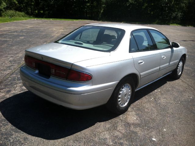 2000 Buick Century 4dr Sdn Quattro