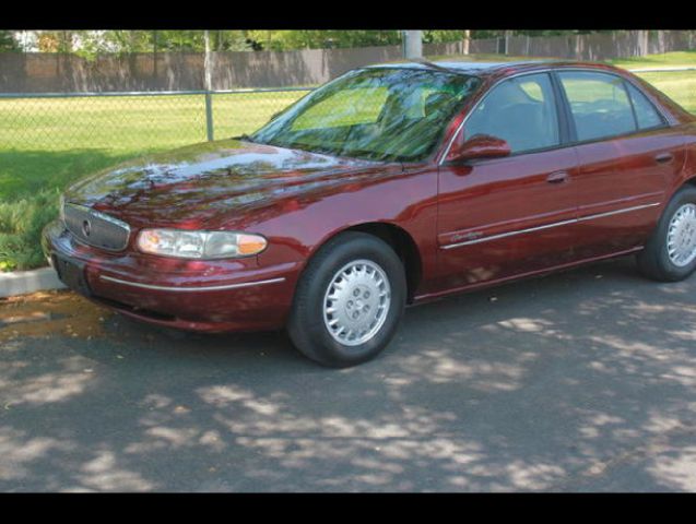 2001 Buick Century SLT 25