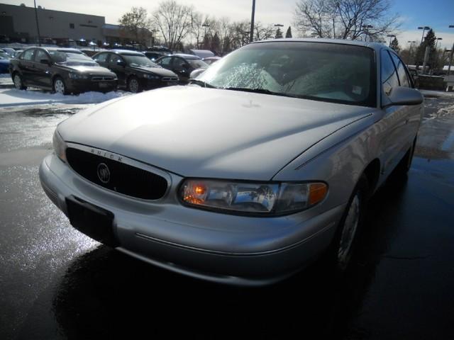 2001 Buick Century SLT 25