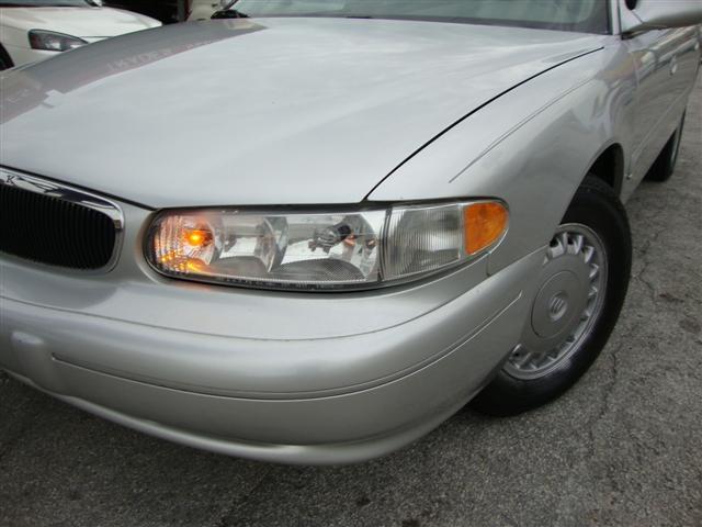 2001 Buick Century SLT 25