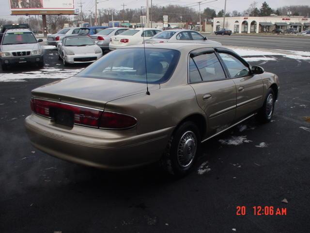 2004 Buick Century Laramie