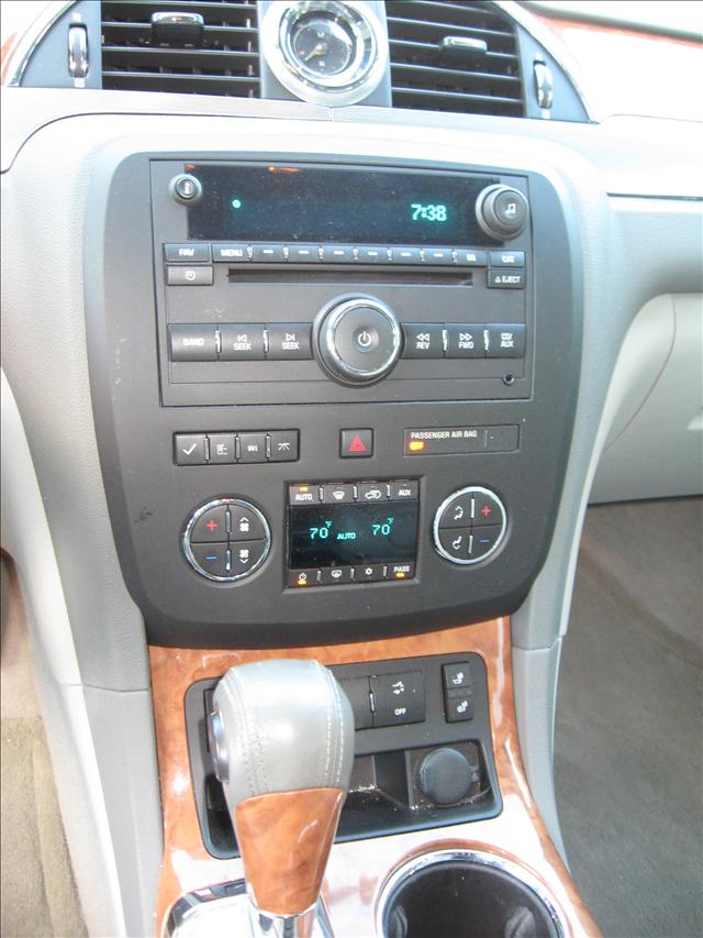 2008 Buick Enclave All The Whistlesbells