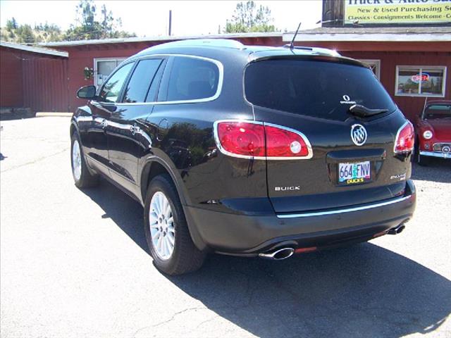 2008 Buick Enclave All The Whistlesbells