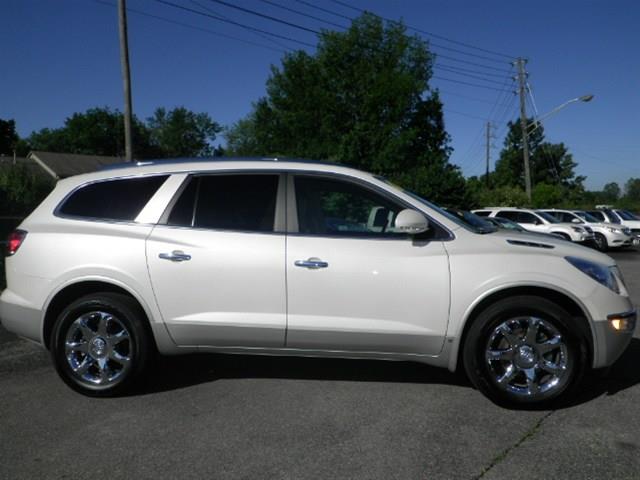 2008 Buick Enclave All The Whistlesbells