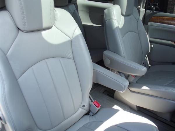 2008 Buick Enclave All The Whistlesbells