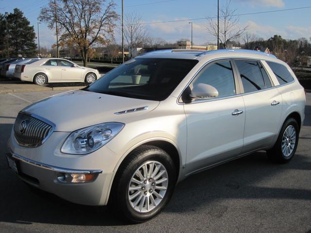 2008 Buick Enclave Commander