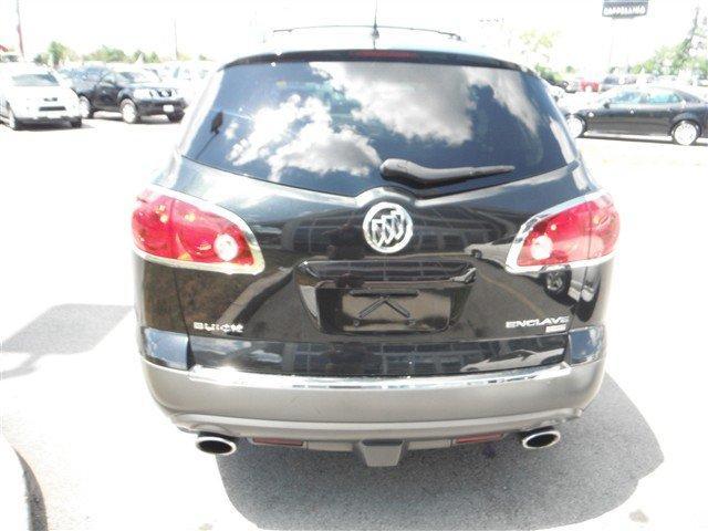 2008 Buick Enclave All The Whistlesbells