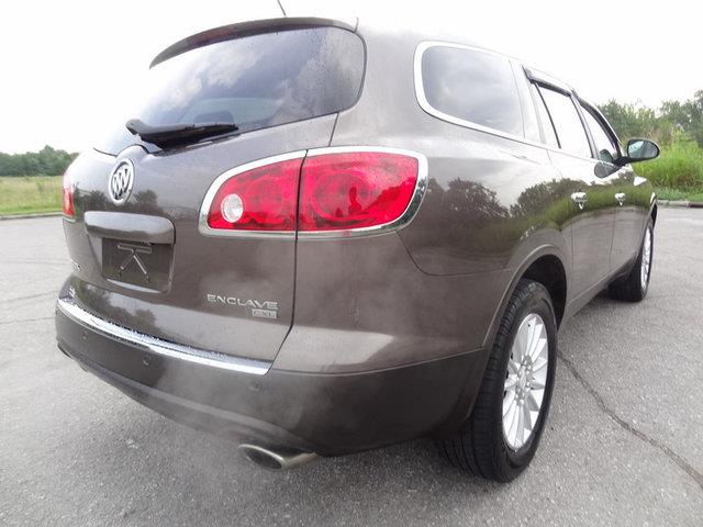 2009 Buick Enclave SE Pickup 4D 5 Ft