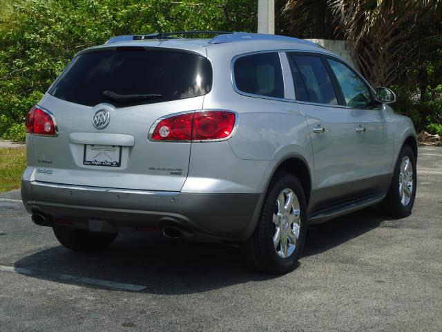 2009 Buick Enclave All The Whistlesbells