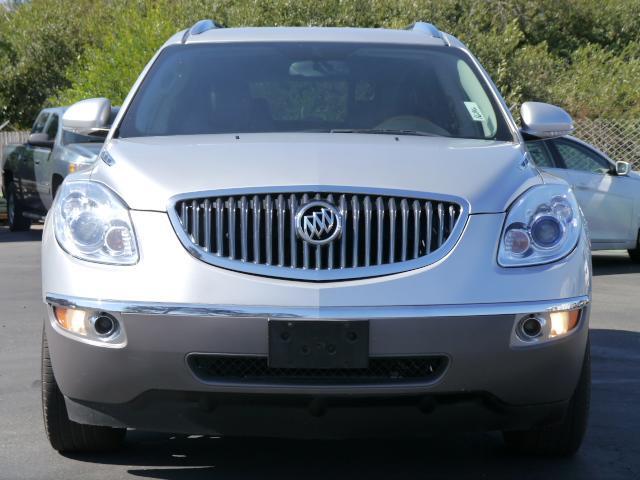 2009 Buick Enclave All The Whistlesbells