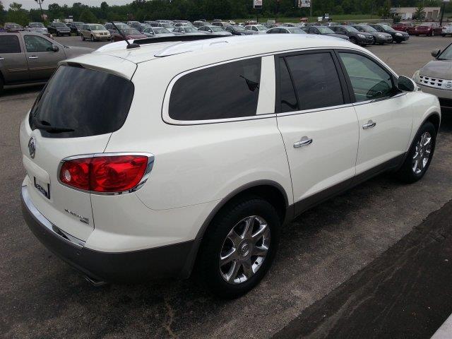 2009 Buick Enclave All The Whistlesbells