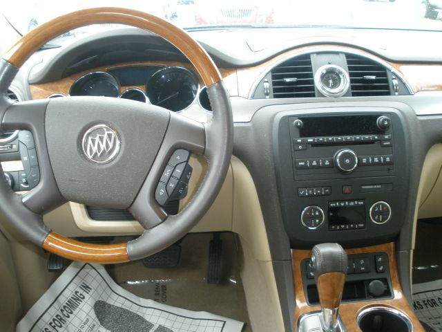 2010 Buick Enclave CREW CAB Ltz71