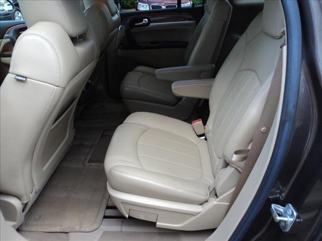 2010 Buick Enclave All The Whistlesbells