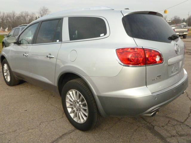 2011 Buick Enclave SLT 3RD ROW 4X4