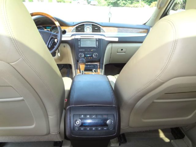 2011 Buick Enclave 4d Wagon SLT