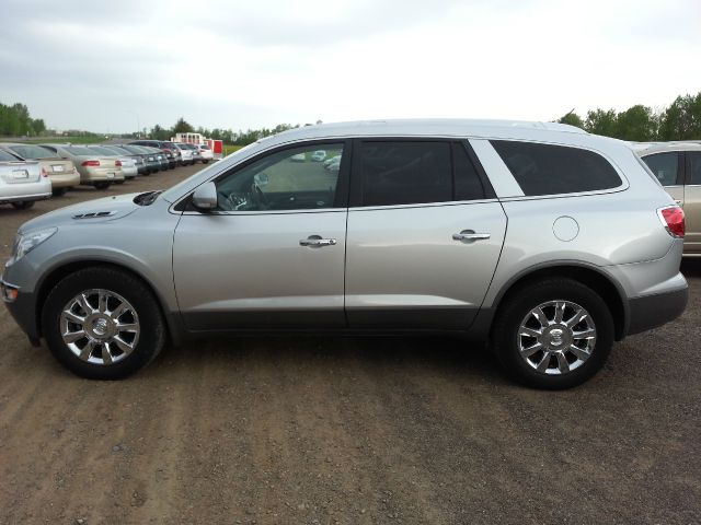 2011 Buick Enclave SV V6