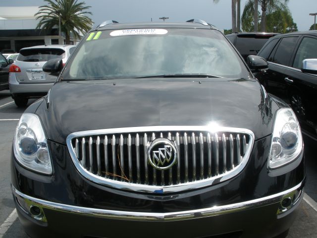 2011 Buick Enclave 4d Wagon SLT