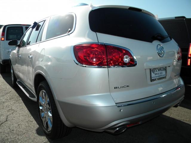 2012 Buick Enclave Shinka