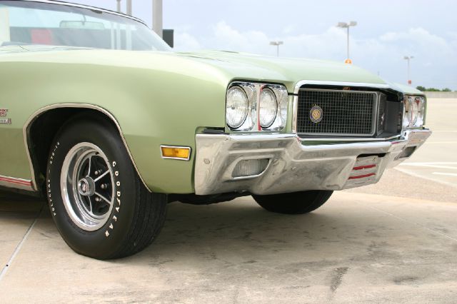 1970 Buick GS 4WD 5-door AT EX