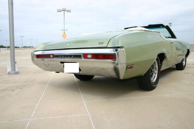 1970 Buick GS 4WD 5-door AT EX