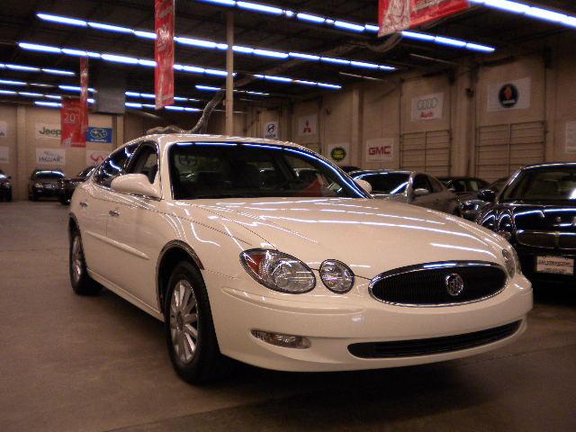 2005 Buick LaCrosse All The Whistlesbells