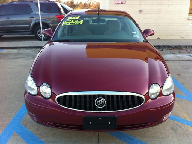 2005 Buick LaCrosse GS 460 Sedan 4D