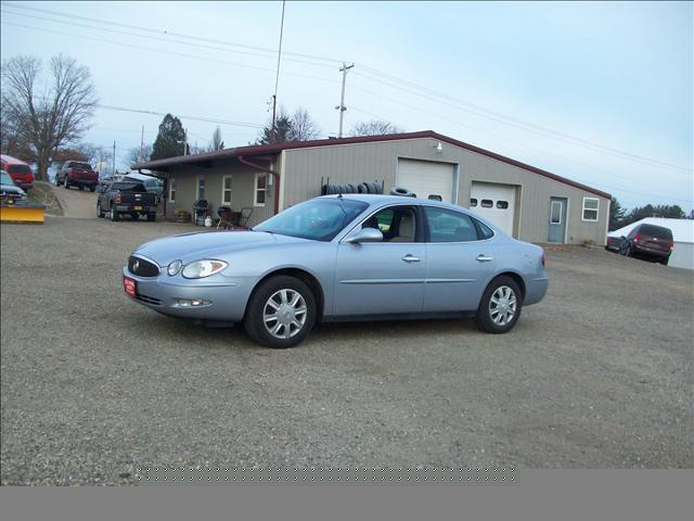 2005 Buick LaCrosse GS 460 Sedan 4D