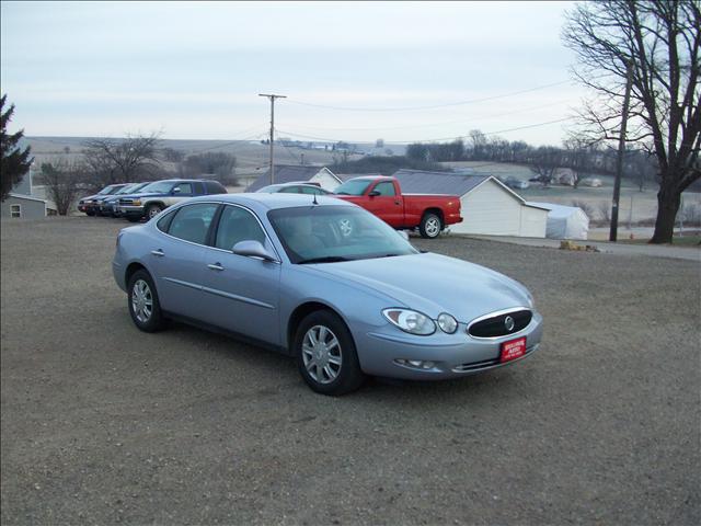 2005 Buick LaCrosse GS 460 Sedan 4D