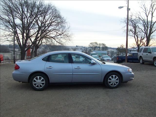 2005 Buick LaCrosse GS 460 Sedan 4D