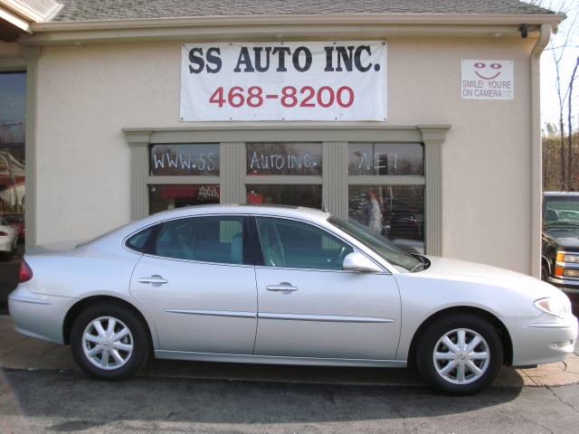 2005 Buick LaCrosse All The Whistlesbells