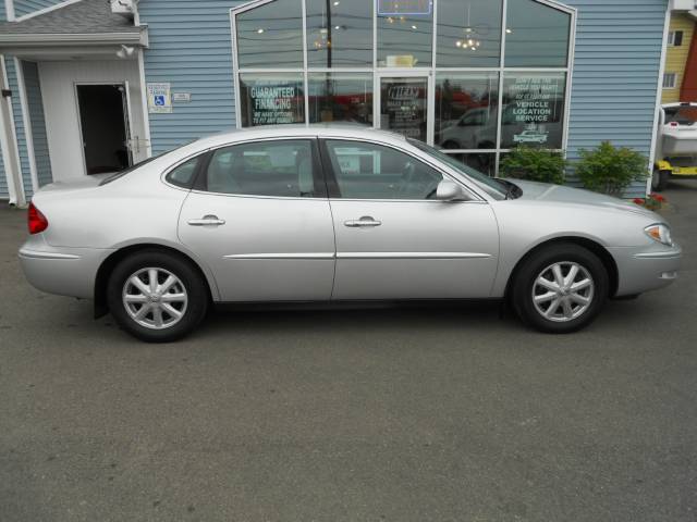 2005 Buick LaCrosse GS 460 Sedan 4D