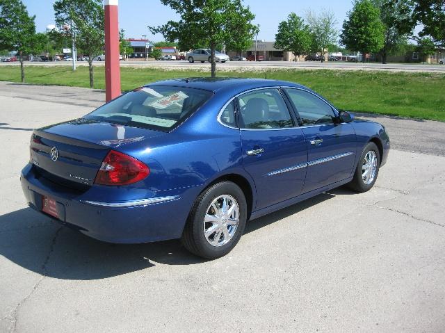 2005 Buick LaCrosse All The Whistlesbells